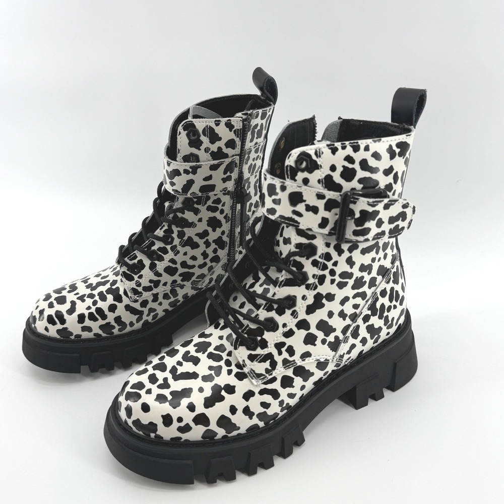 Levis Womens Giselle- Leopard Print Combat Lace Up Boots Shoes‎ Black Cream NEW - Picture 15 of 16